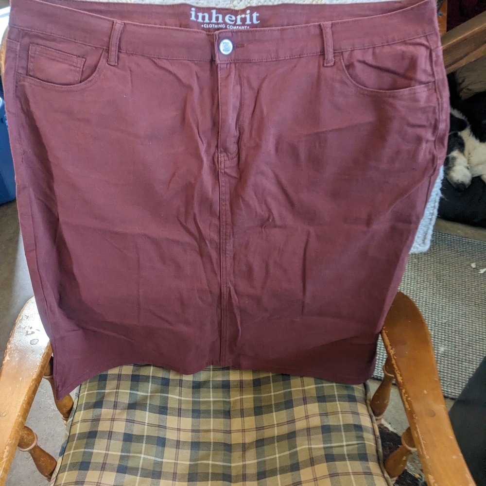 Women's Burgundy Midi Skirt